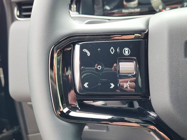 Certified 2025 Land Rover Range Rover Evoque S image 30