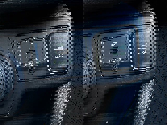 Used 2023 Jeep Renegade Latitude image 22