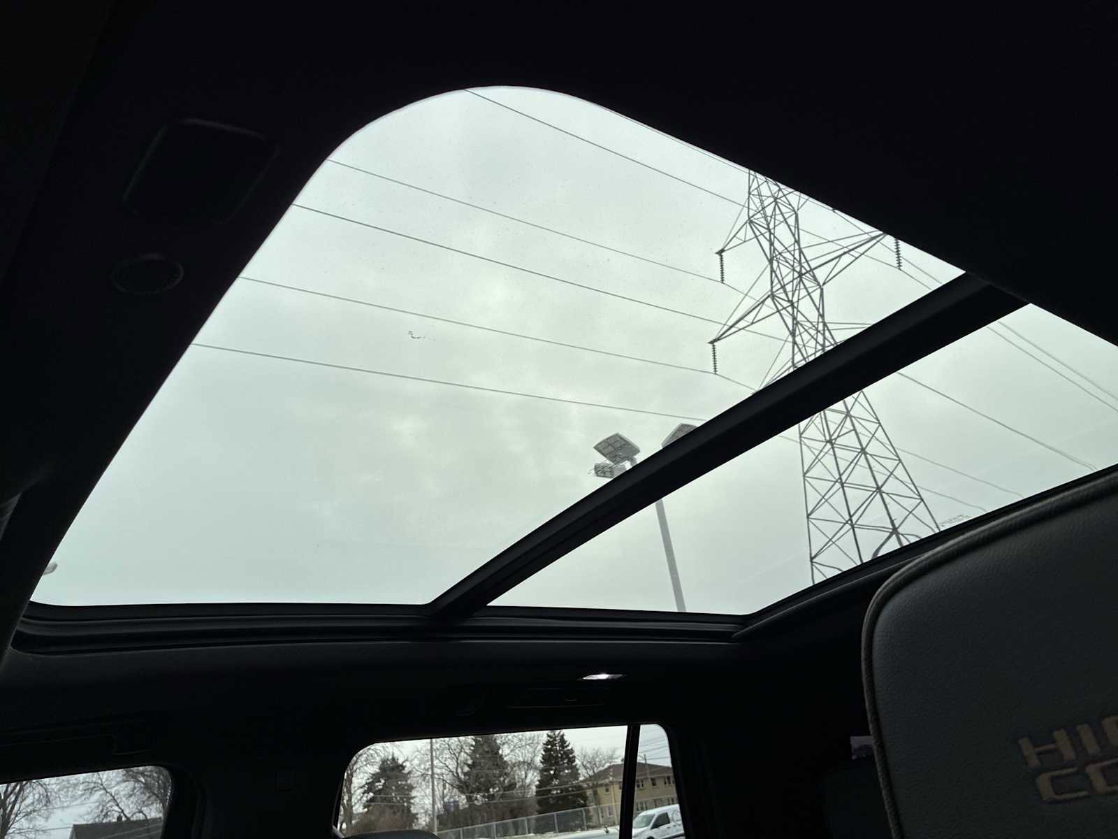 Used 2023 Chevrolet Tahoe High Country image 19