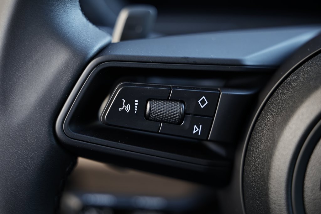 New 2026 Porsche Cayenne S image 36