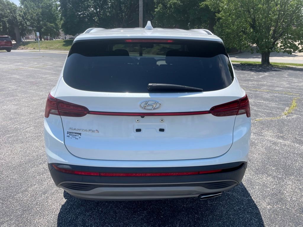 Used 2021 Hyundai Santa Fe SE FWD image 6