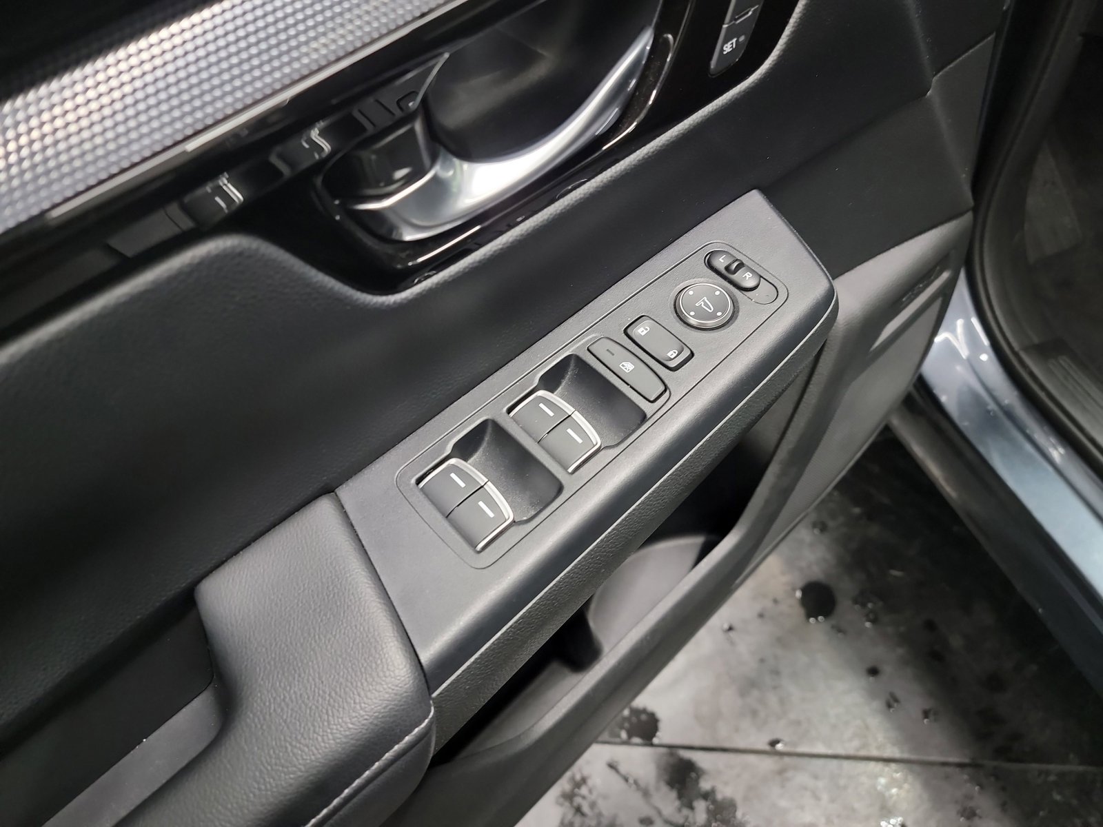 Certified 2023 Honda CR-V EX-L image 14