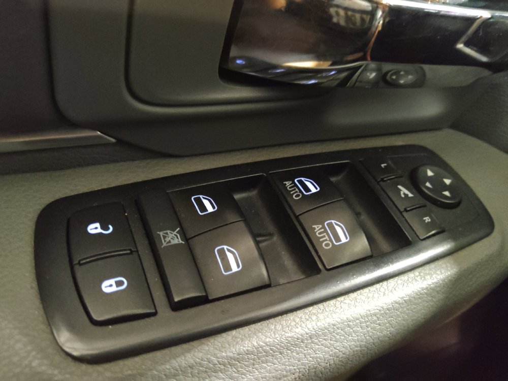 Used 2016 RAM 1500 Lone Star RWD image 27