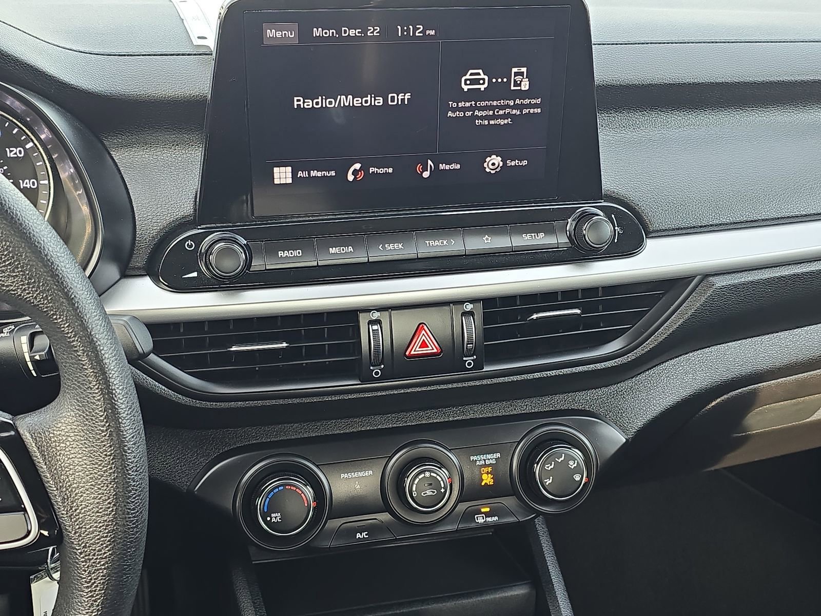 Used 2024 Kia Forte LXS image 18