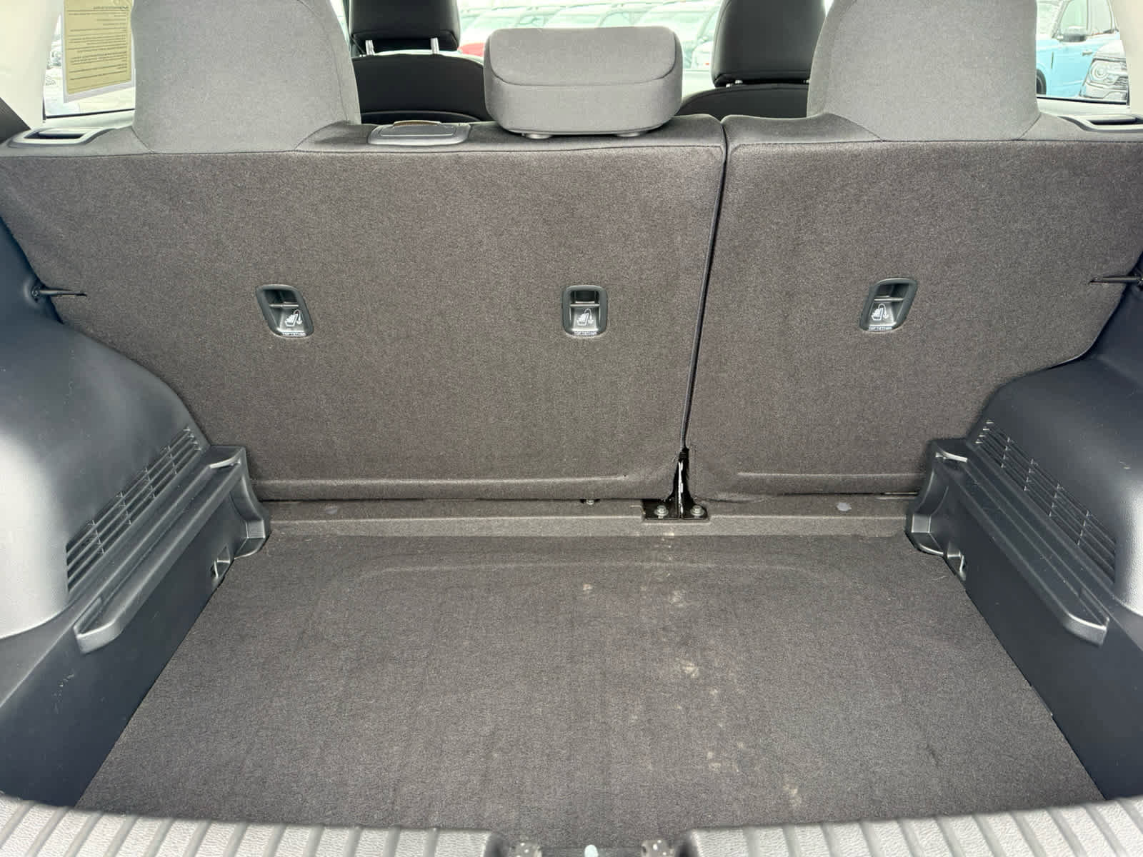 Used 2022 Kia Soul LX image 6