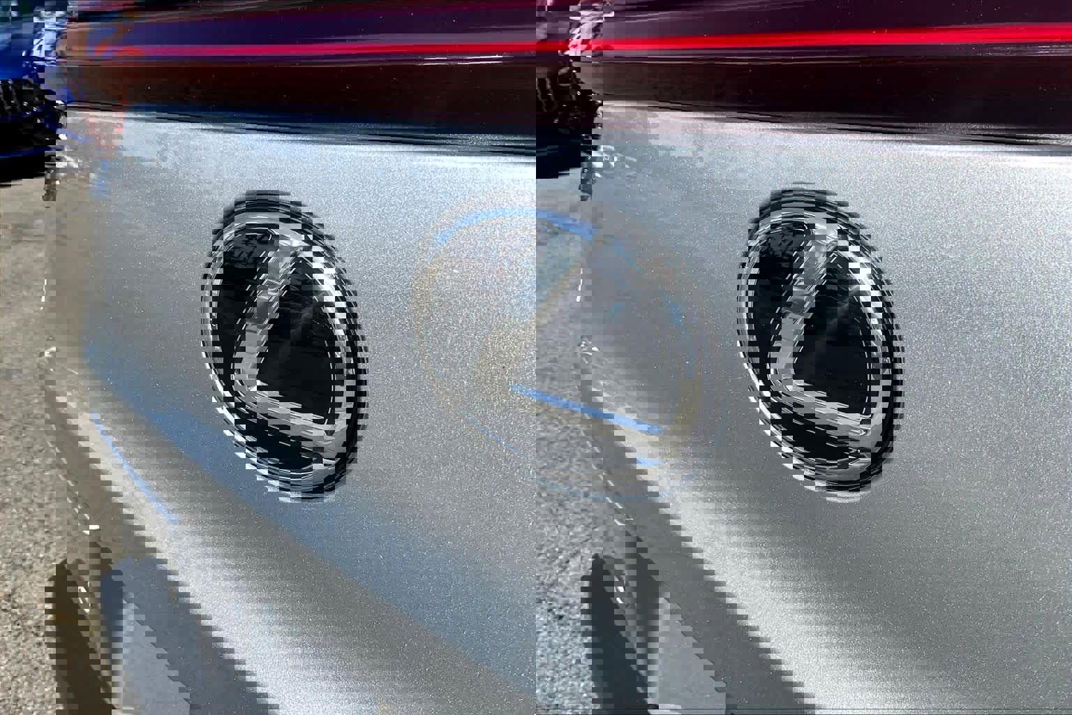 Certified 2025 Lexus UX 300h FWD w/ Accessory Package (Z1) image 29