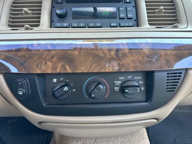 Used 2006 Mercury Grand Marquis GS RWD image 19