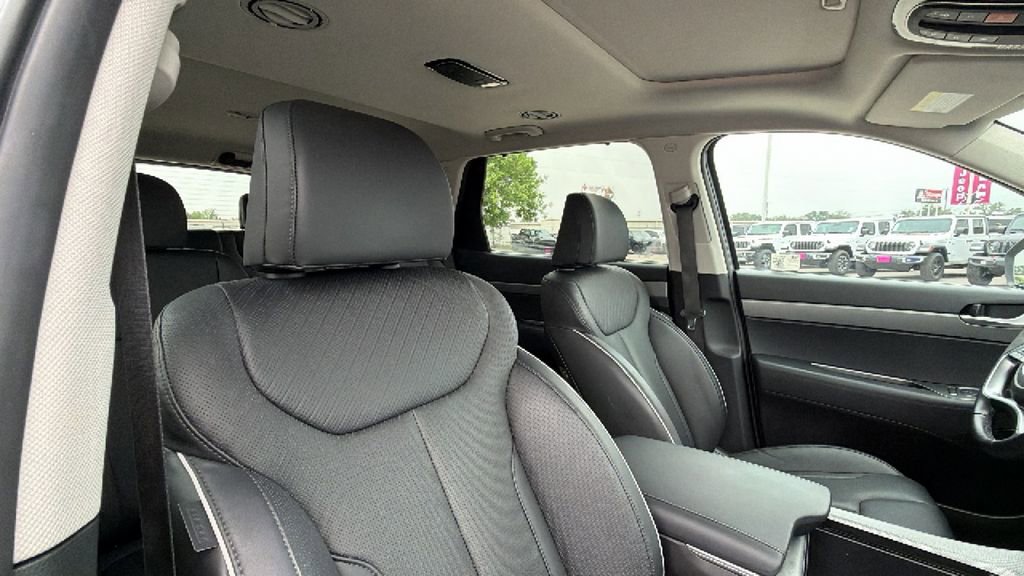 Used 2025 Hyundai Palisade XRT FWD image 30