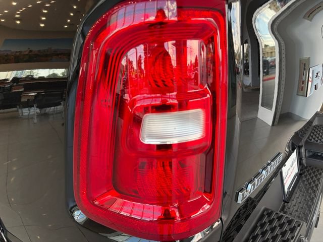 New 2026 RAM 1500 Laramie AWD/4WD image 13