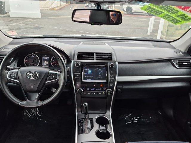 Used 2017 Toyota Camry XSE w/ Moonroof Package FWD image 15