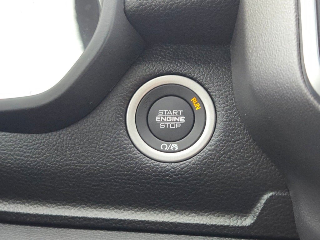 New 2026 RAM 1500 4x4 Crew Cab image 28