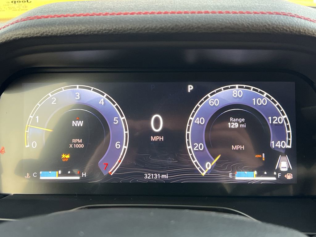 Used 2022 Jeep Grand Cherokee Trailhawk image 35