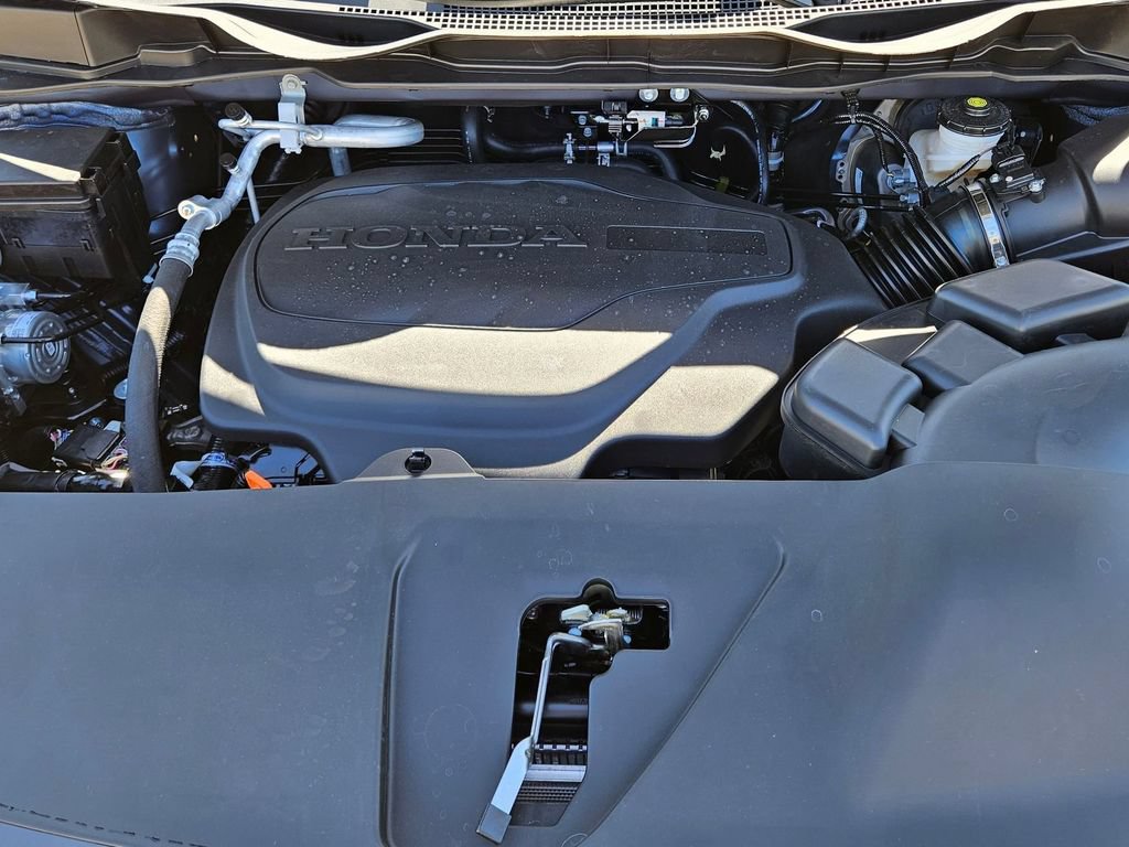 New 2026 Honda Odyssey Touring image 8