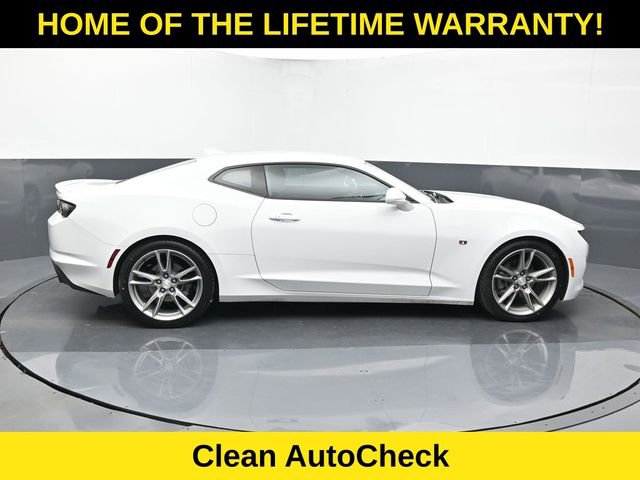 Used 2021 Chevrolet Camaro LT w/ RS Package RWD image 7