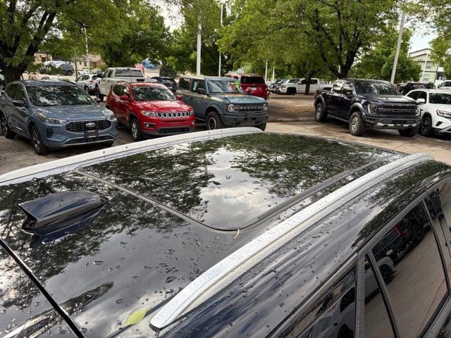 Used 2024 Chevrolet Blazer EV LT AWD/4WD image 15