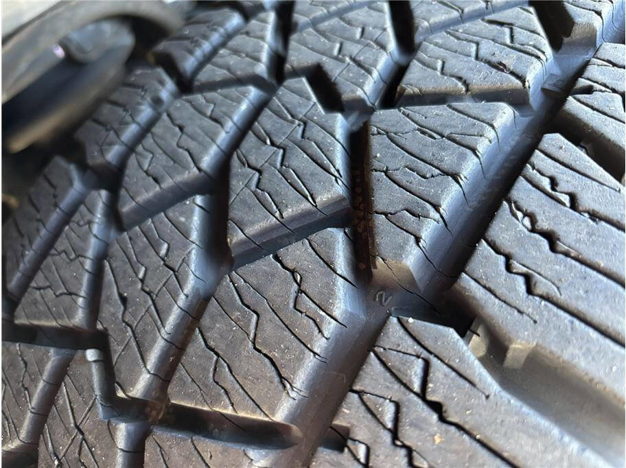 Used 2011 Chevrolet Tahoe LTZ image 22