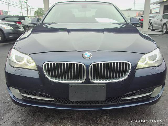 Used 2013 BMW 535i xDrive Sedan AWD/4WD image 2