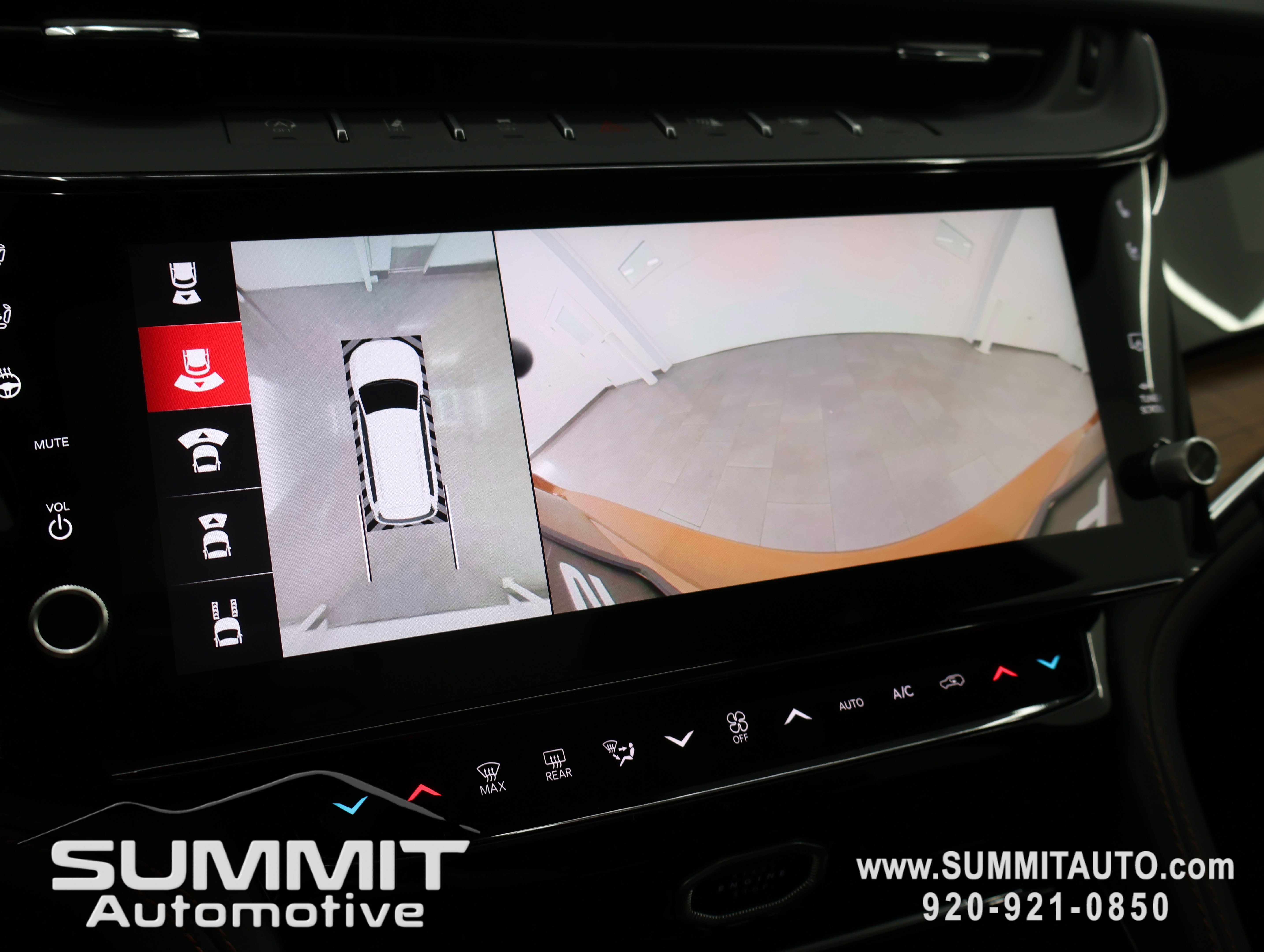 New 2026 Jeep Grand Cherokee L Summit w/ Obsidian Package AWD/4WD image 18
