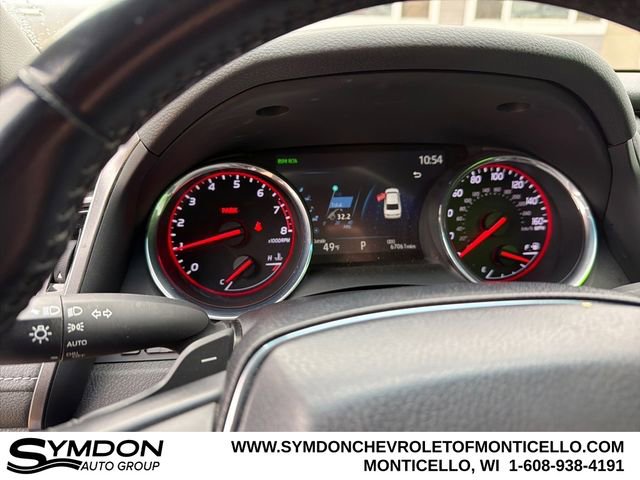 Used 2020 Toyota Camry XSE image 10