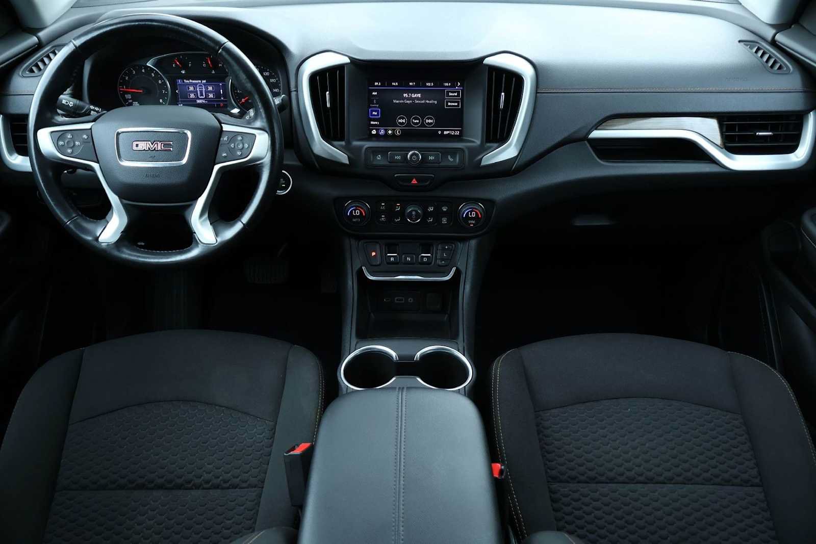 Used 2020 GMC Terrain SLE w/ Driver Convenience Package FWD image 10