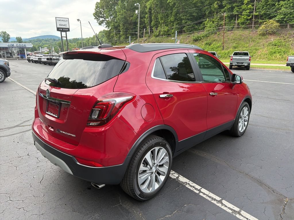 Certified 2018 Buick Encore Preferred FWD image 5