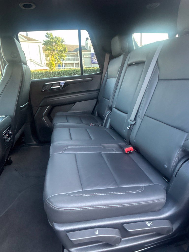 Used 2025 Chevrolet Tahoe LT AWD/4WD image 19
