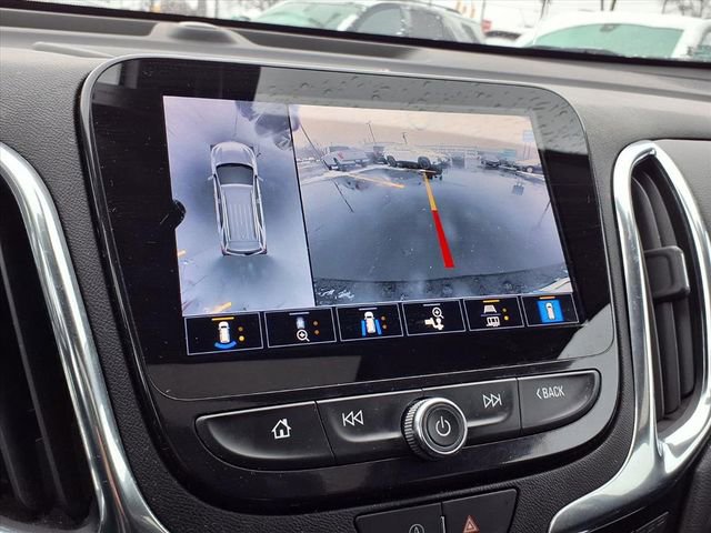 Used 2023 Chevrolet Equinox Premier image 10