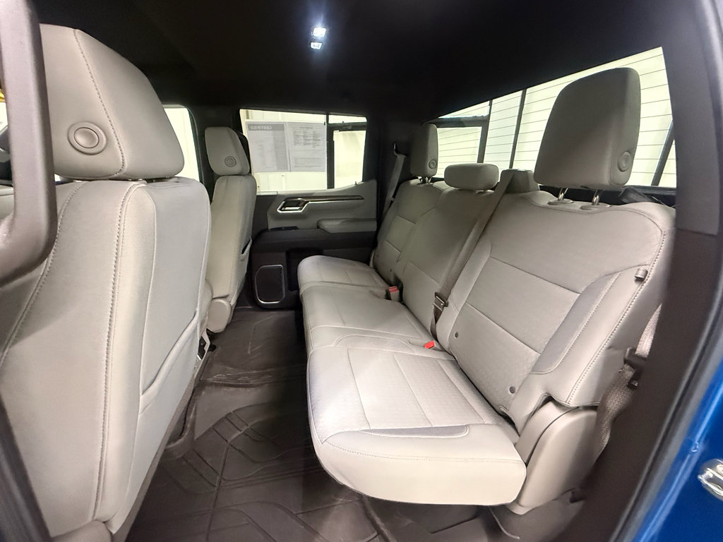 Certified 2023 Chevrolet Silverado 1500 LT AWD/4WD image 16