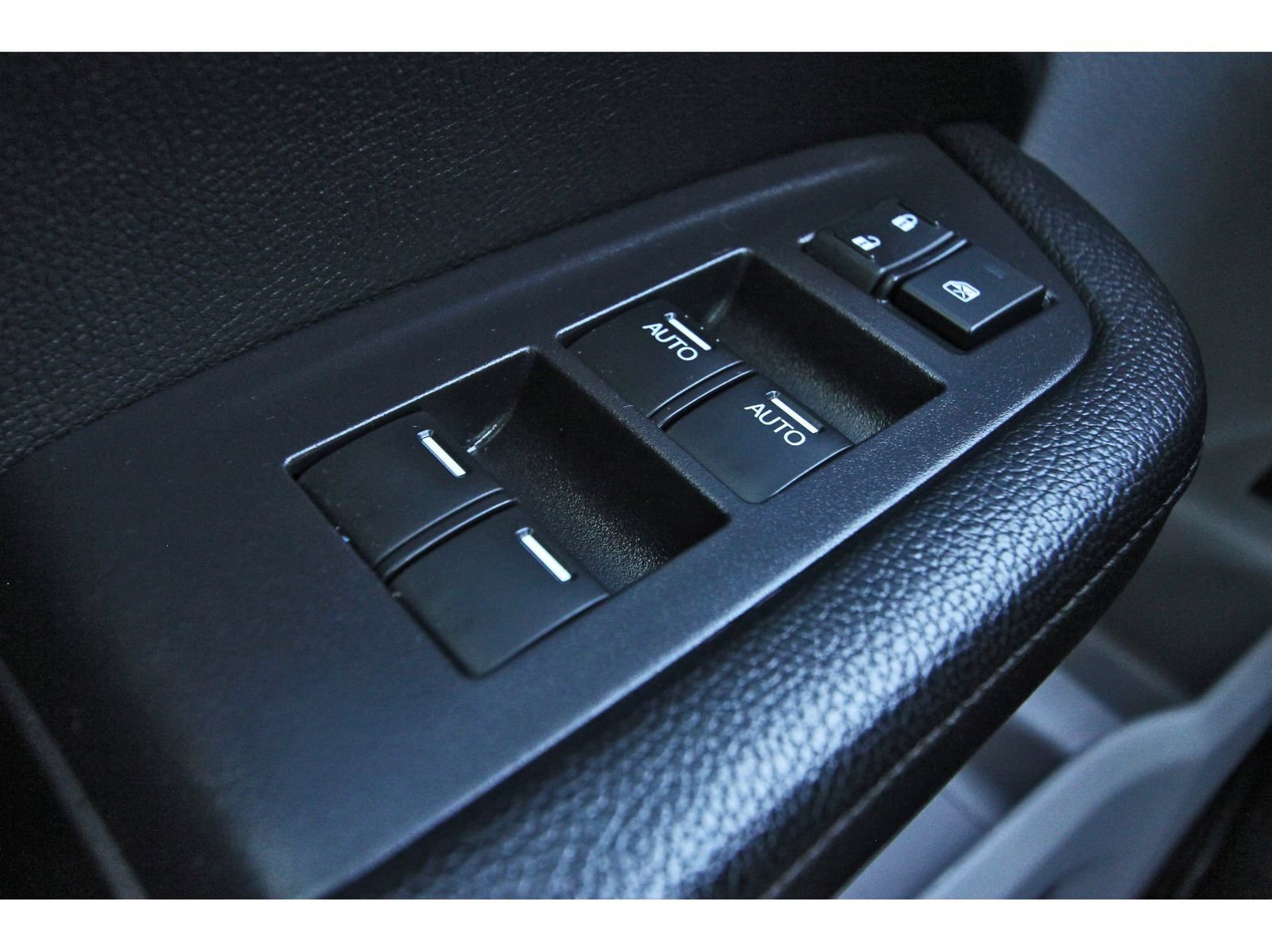 Used 2020 Honda Pilot Touring image 27