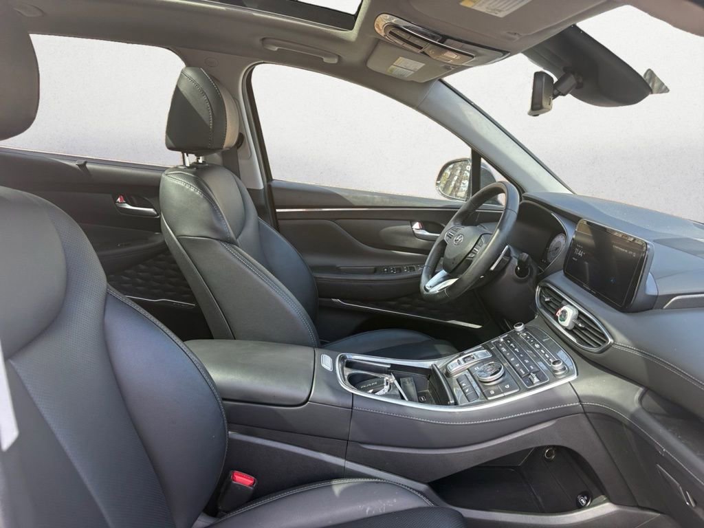 Used 2023 Hyundai Santa Fe SEL Premium image 11