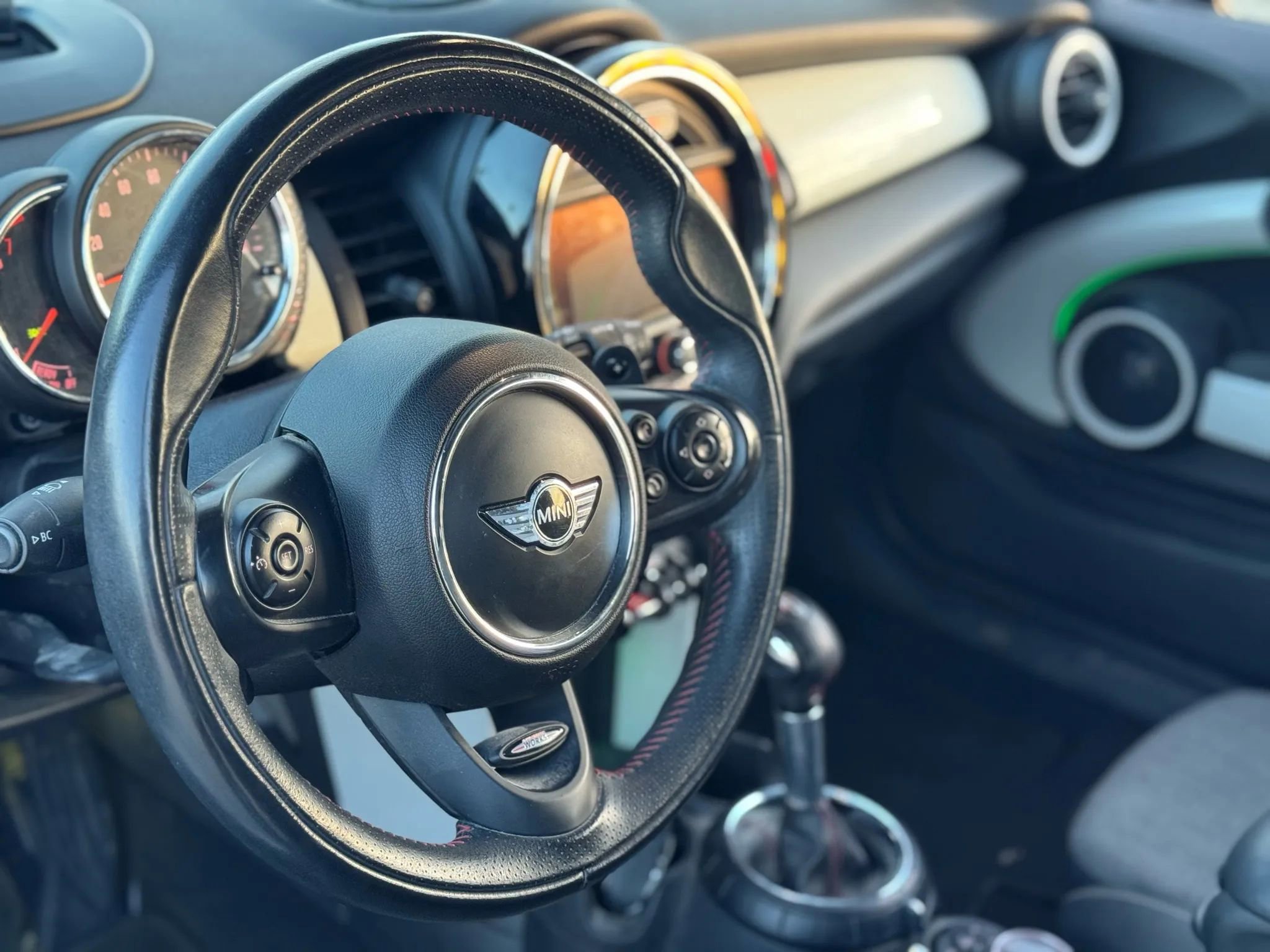 Used 2014 MINI Cooper S FWD image 21