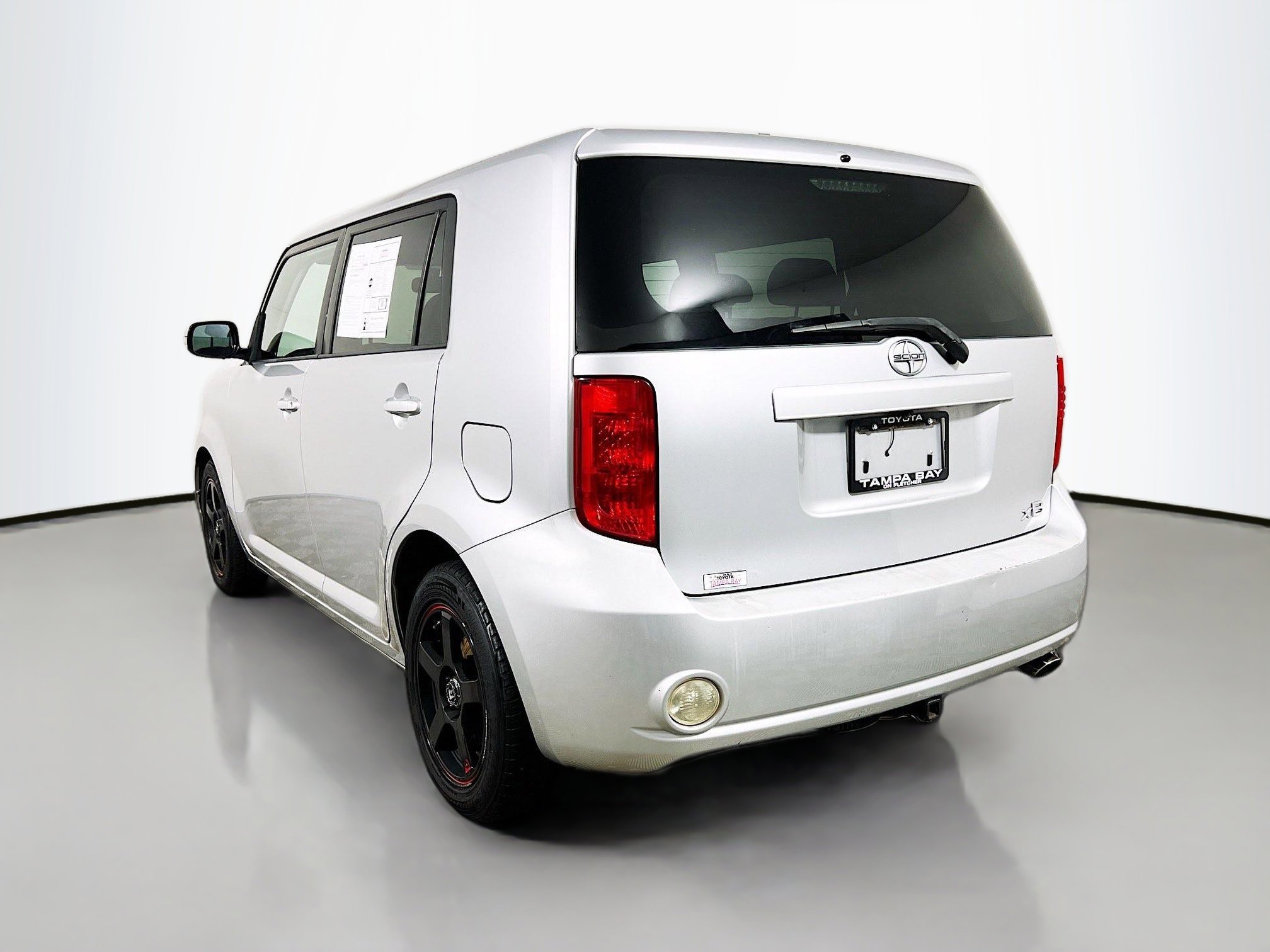 Used 2008 Scion xB image 8