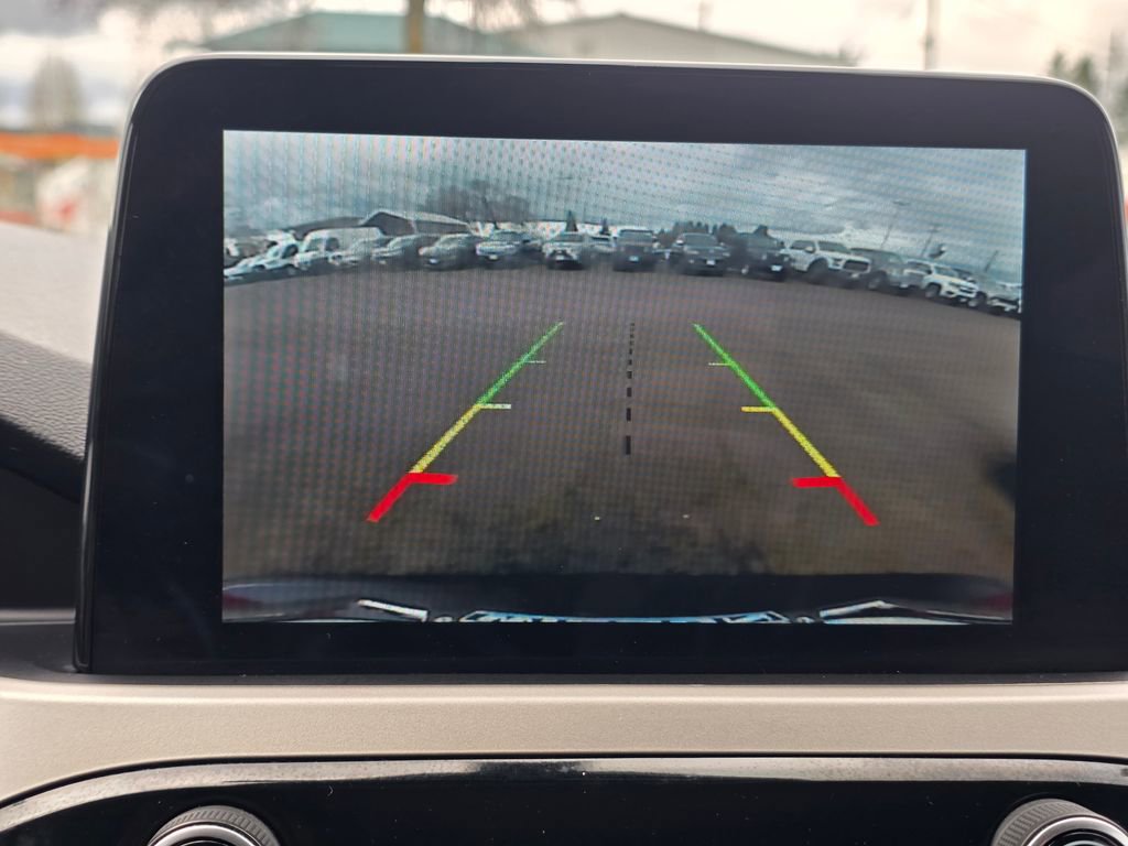 Used 2022 Ford Escape SE w/ SE Sport Appearance Package image 12