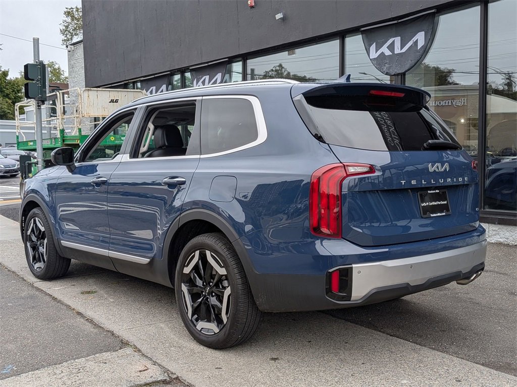 Certified 2024 Kia Telluride S w/ S Sunroof Package image 11