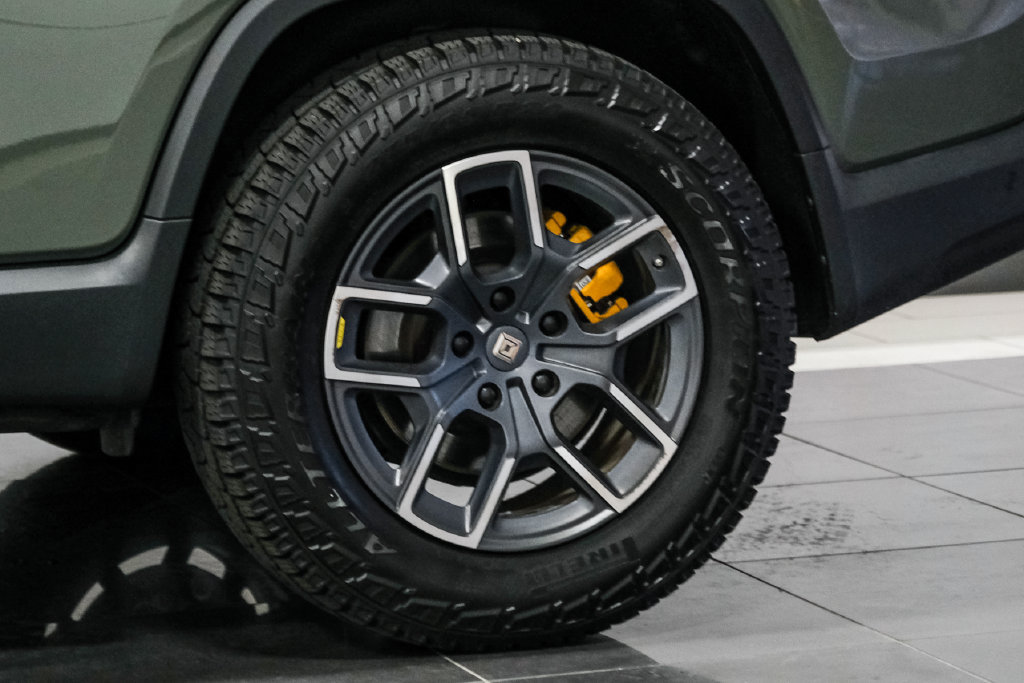 Used 2023 Rivian R1T Launch Edition AWD/4WD image 57