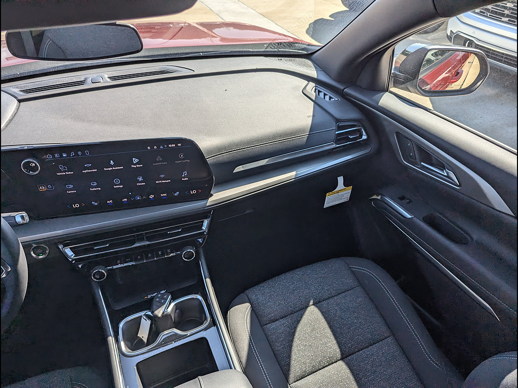 New 2027 Chevrolet Traverse LT w/ Midnight/Sport Edition FWD image 19