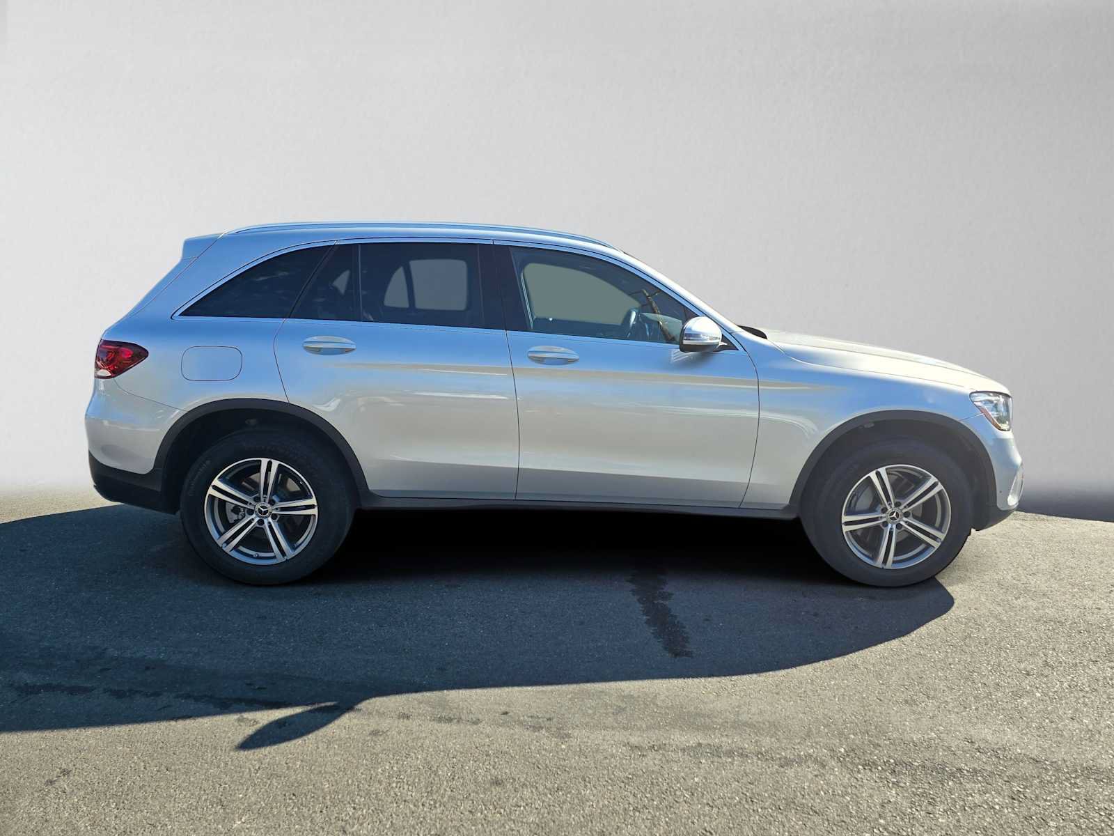 Used 2020 Mercedes-Benz GLC 300 image 2