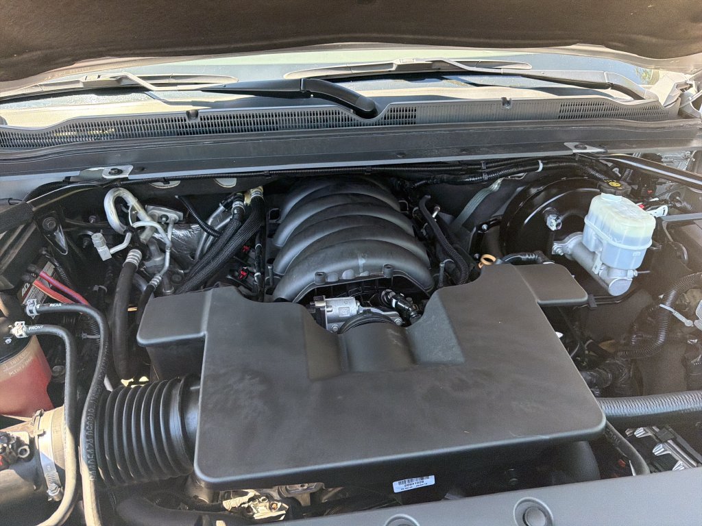 Used 2020 Chevrolet Suburban Premier RWD image 15