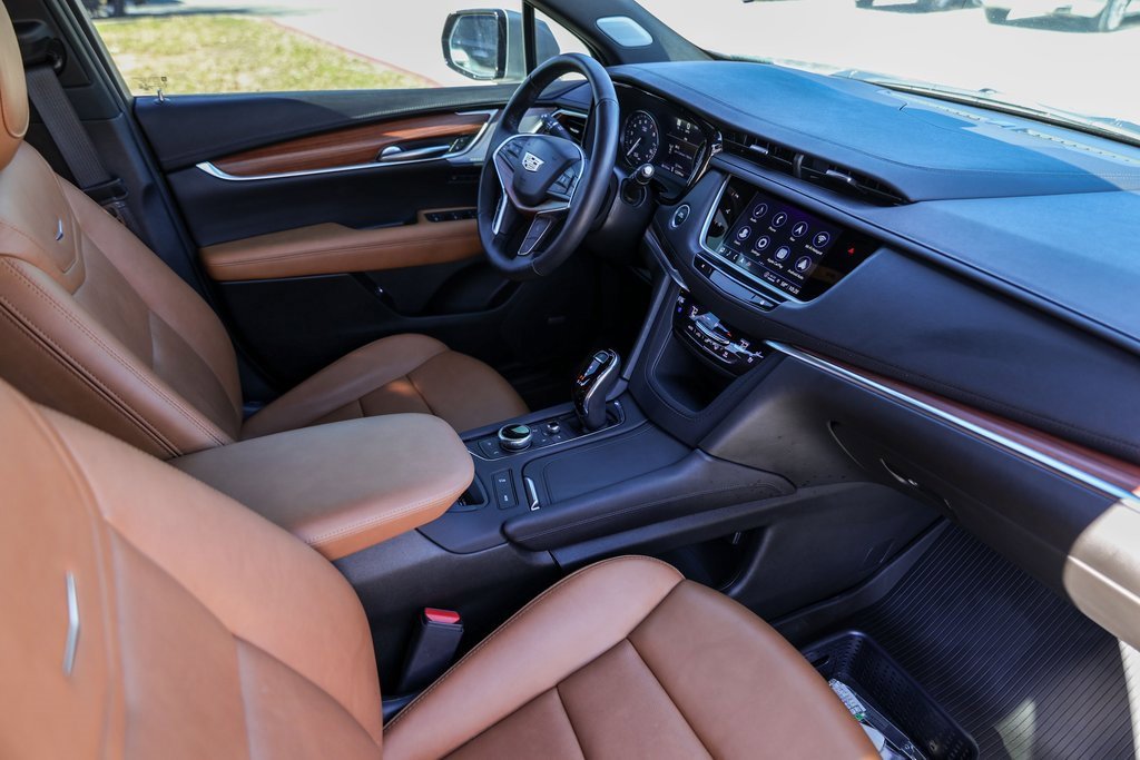 Certified 2023 Cadillac XT5 Premium Luxury w/ Technology Package image 31