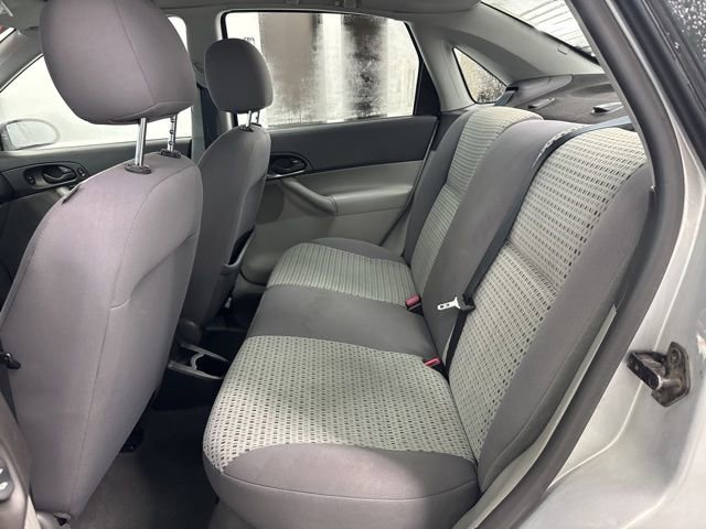 Used 2006 Ford Focus ZX4 Sedan image 18