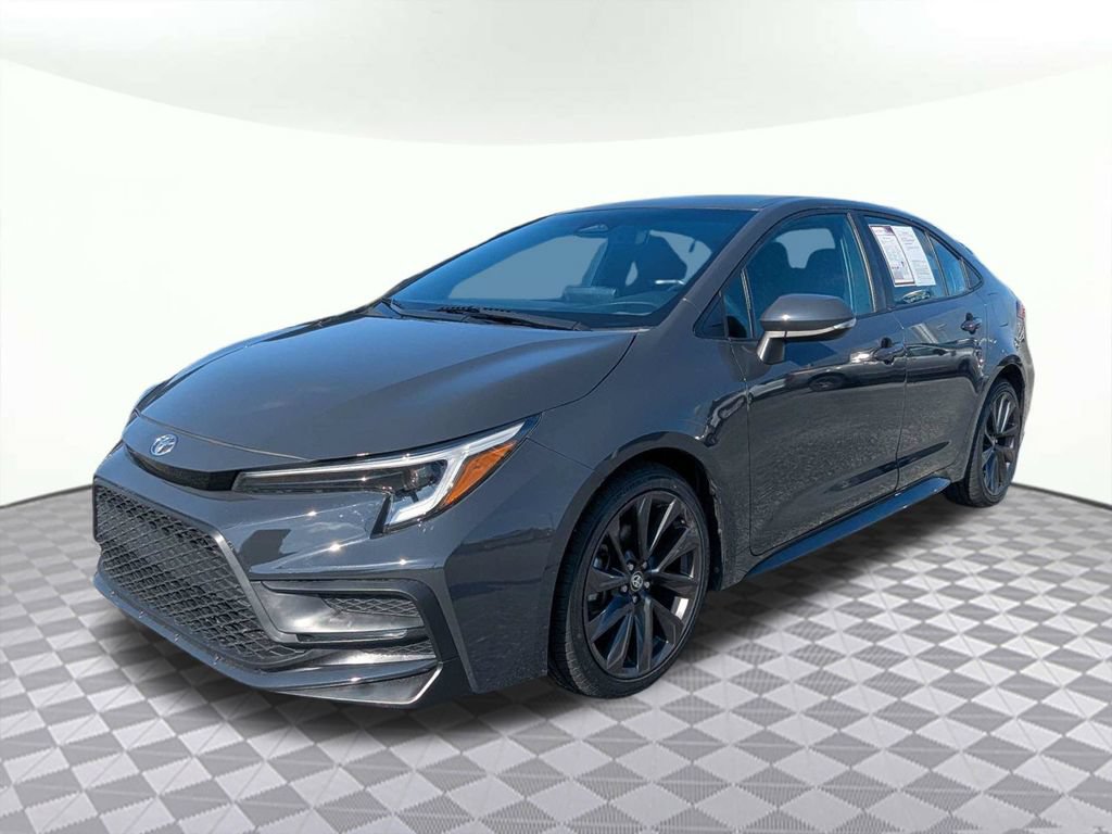 Used 2024 Toyota Corolla SE FWD image 7