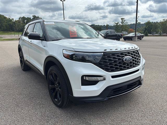 Certified 2024 Ford Explorer ST-Line w/ Class IV Trailer Tow Package AWD/4WD image 6