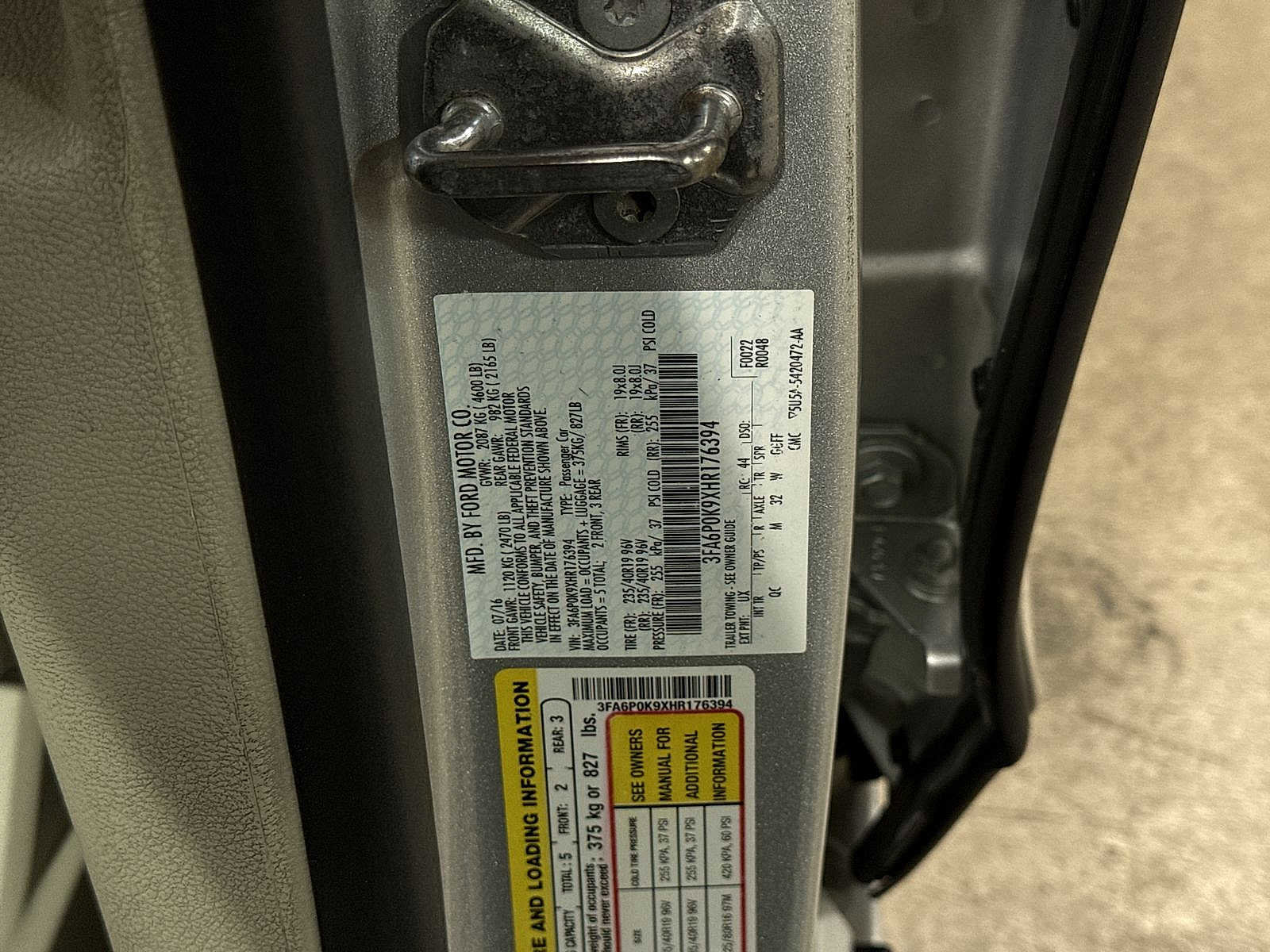 Used 2017 Ford Fusion Platinum image 13