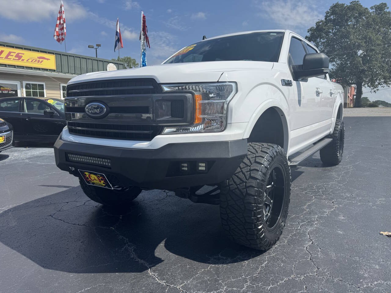 Used 2020 Ford F150 XLT w/ Equipment Group 302A Luxury AWD/4WD image 3