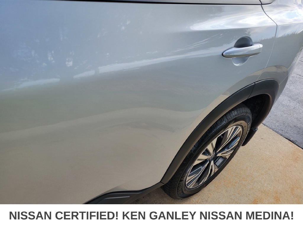 Certified 2023 Nissan Rogue SV w/ SV Premium B Package AWD/4WD image 12