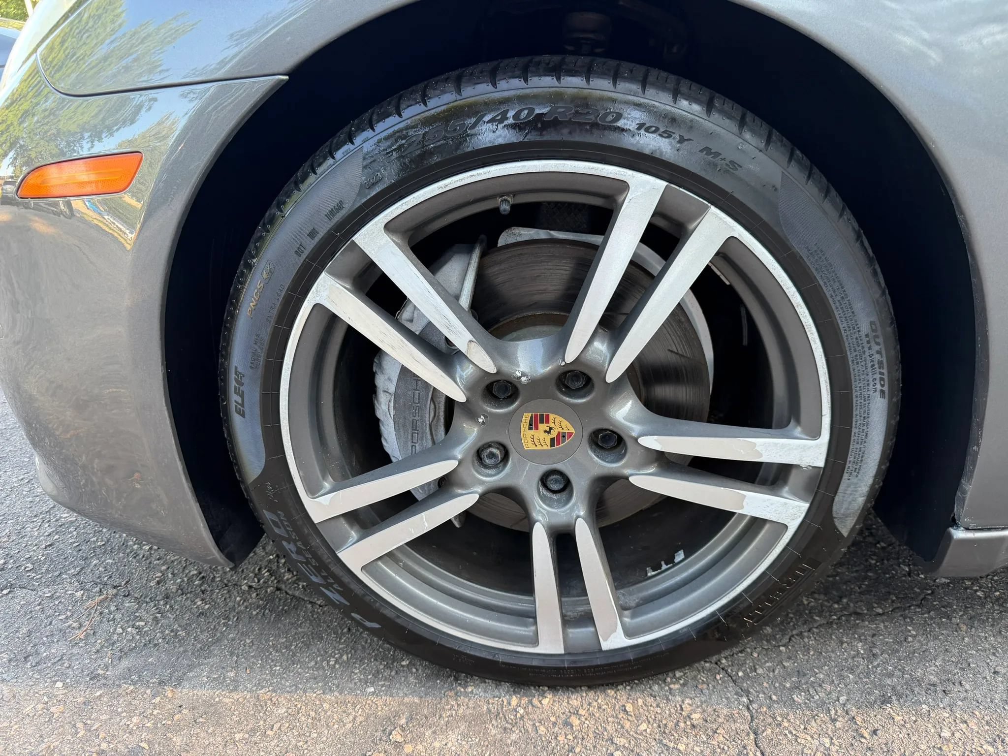 Used 2014 Porsche Panamera RWD image 37