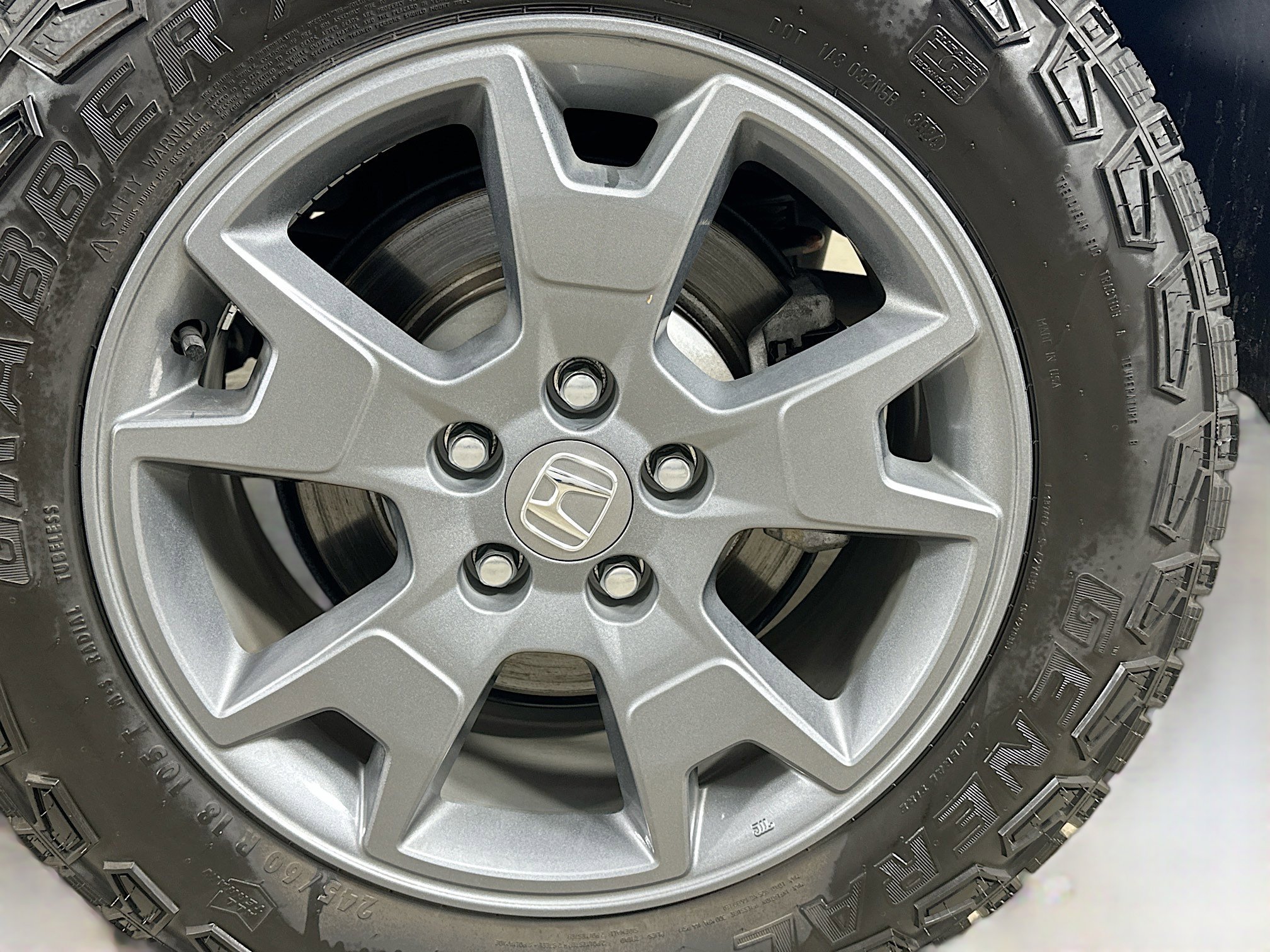 Used 2025 Honda Passport TrailSport image 40
