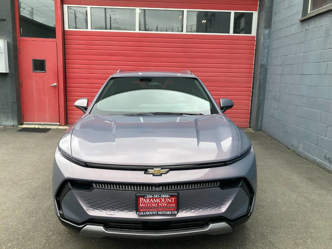 Used 2025 Chevrolet Equinox EV LT w/ Convenience Package II FWD image 8