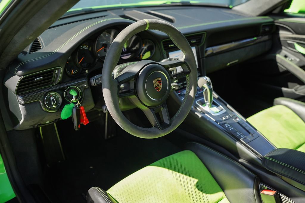 Used 2019 Porsche 911 GT3 RS RWD image 29