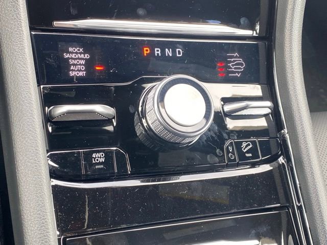 New 2025 Jeep Grand Cherokee Overland w/ Adv Protech Group III image 26